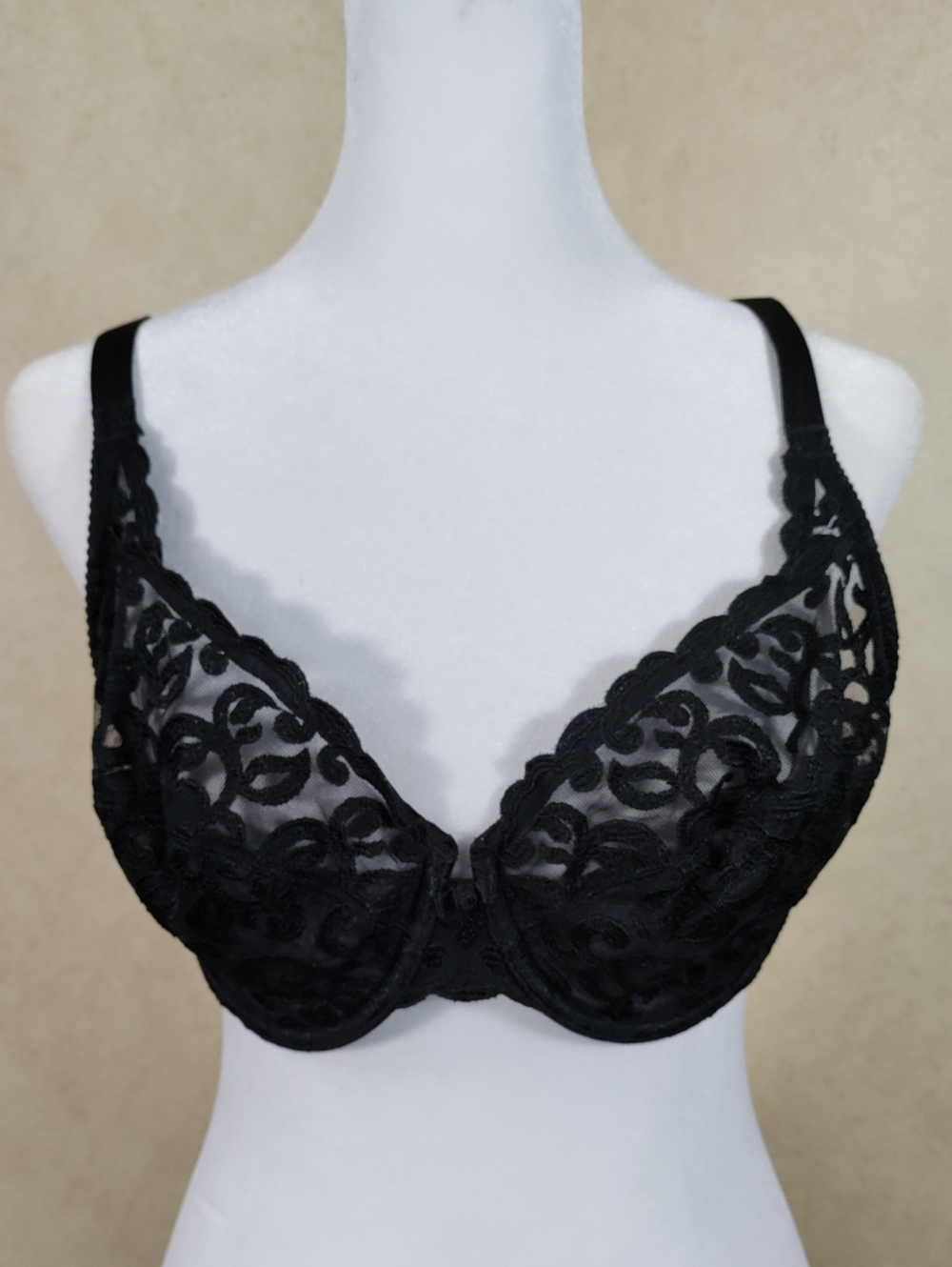 J199 Wacoal Arabesque Black Lace Underwire Full Figure Bra 36D EUC